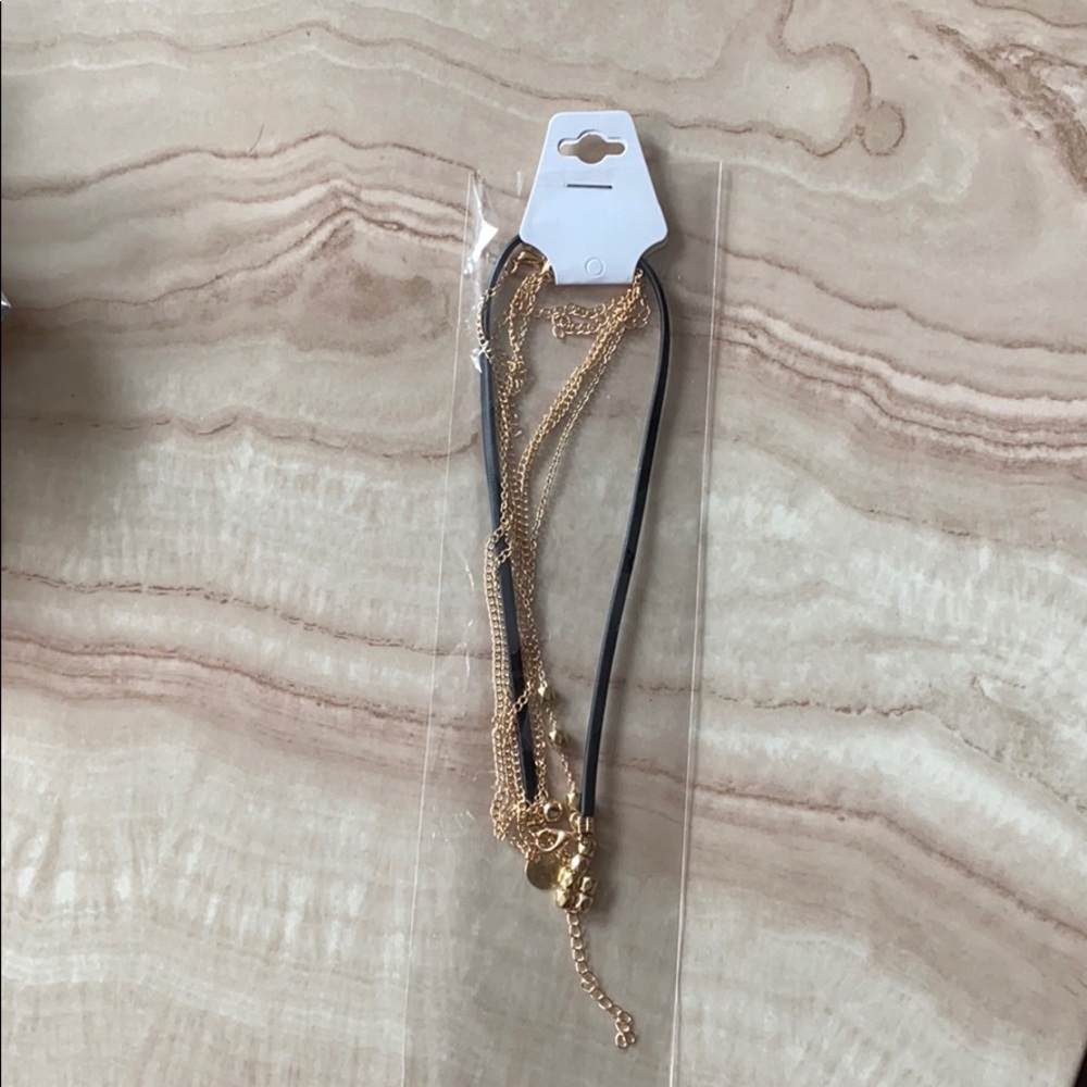 Layered necklace - Picture 4 of 4